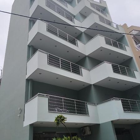 Elaea Boutique Apartments Pireus Exteriör bild